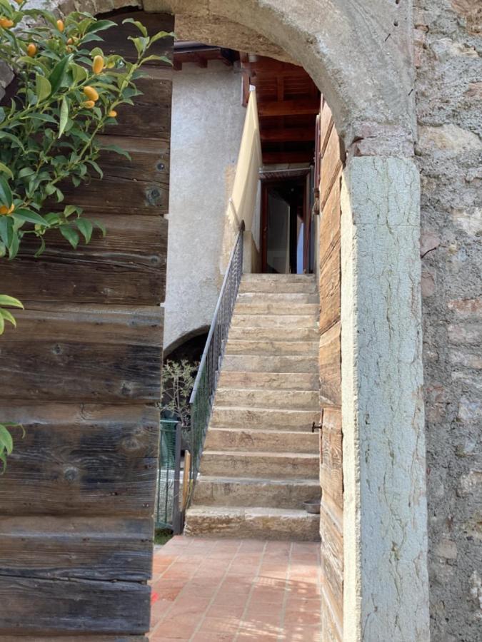 Cà dei Casài apartment, lago di Garda e relax. Gaino Esterno foto